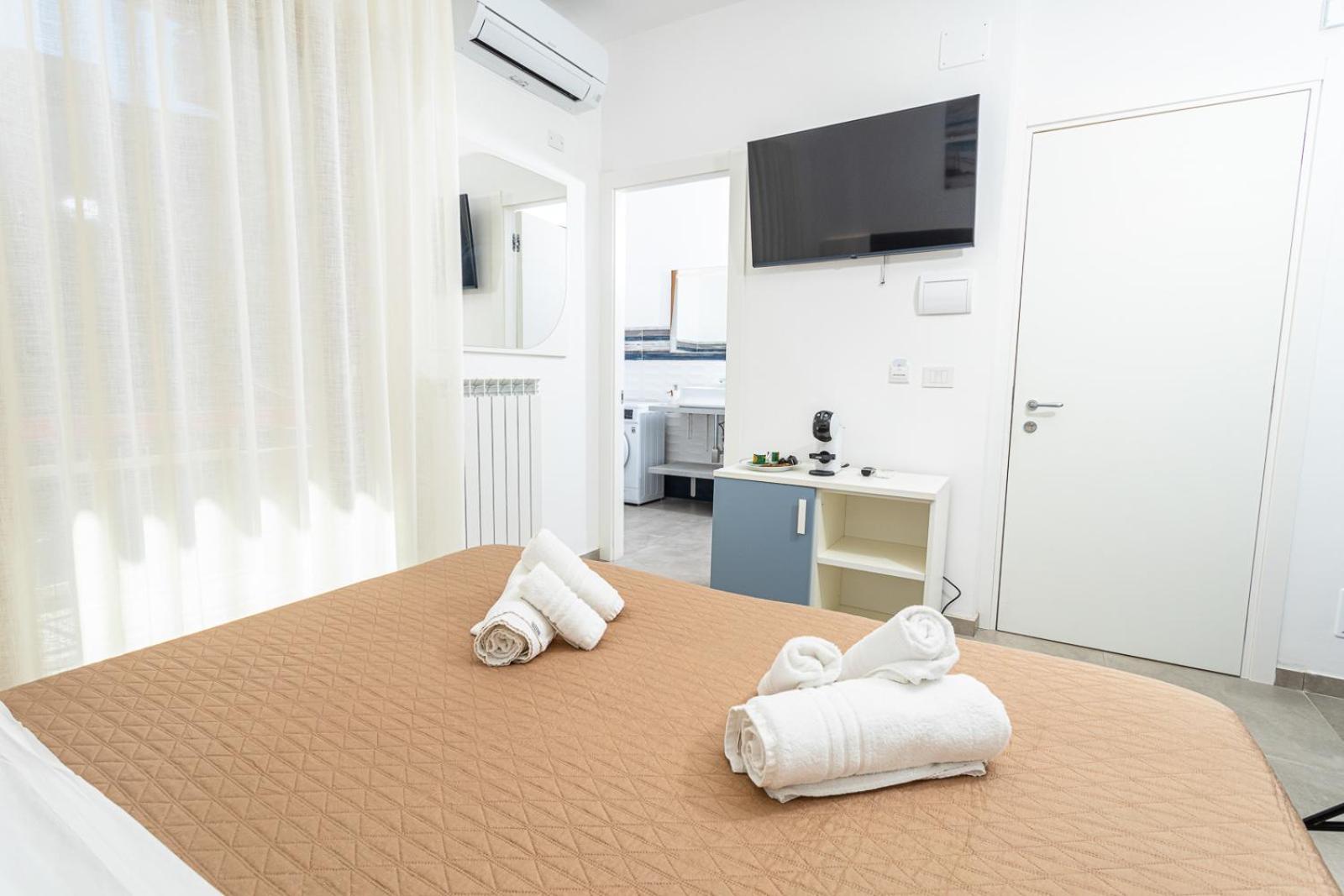 Gallo'S City Rooms Termoli Bagian luar foto